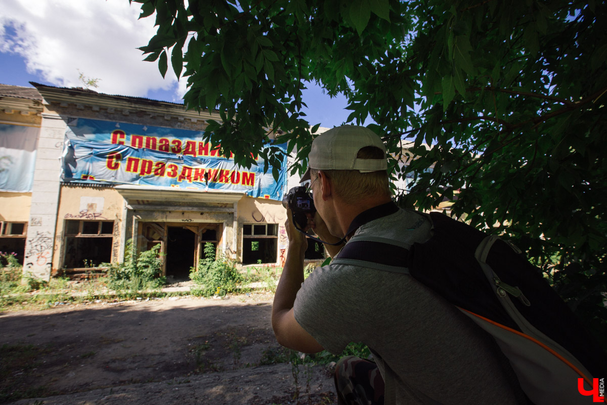 На Студеной горе сносят здание заброшенной спортшколы. Что будет с освободившейся территорией в будущем?