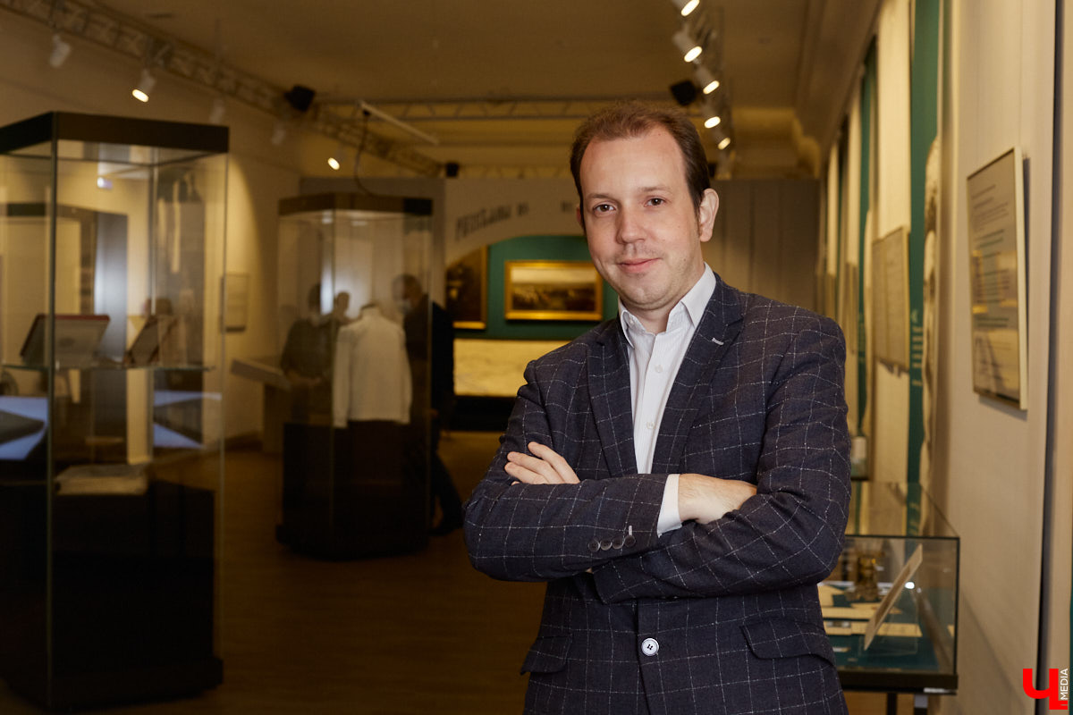 Во Владимире открылась выставка «Пыль чужих дорог», посвященная эмиграции. Мы выбрали несколько историй, связанных с женщинами, которые смогли прославиться за границей