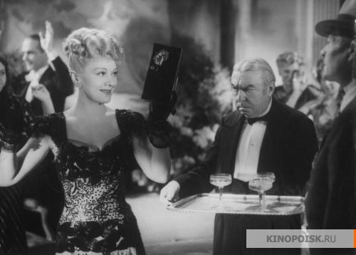 Во Владимире открылась выставка «Пыль чужих дорог», посвященная эмиграции. Мы выбрали несколько историй, связанных с женщинами, которые смогли прославиться за границей