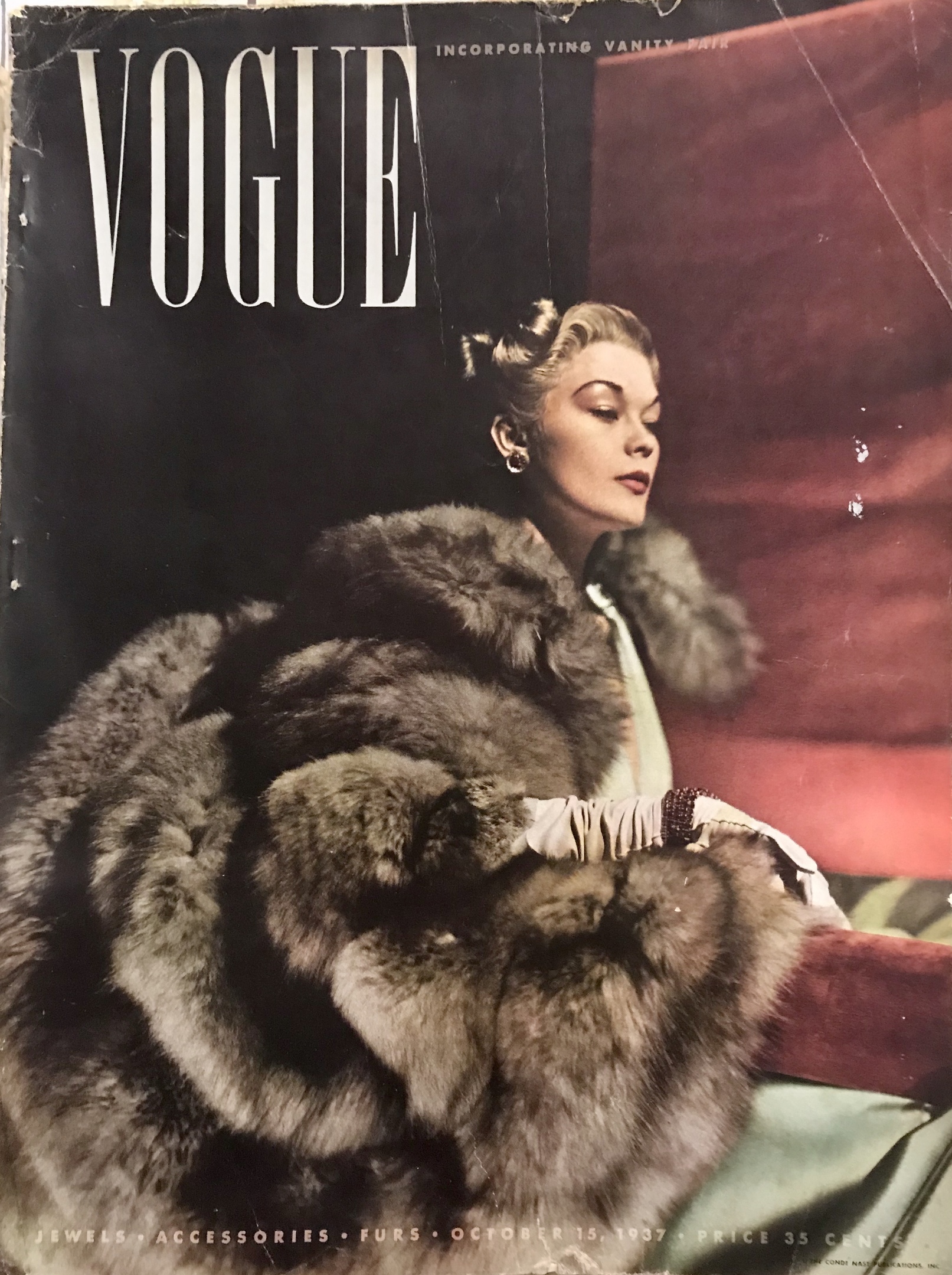 Во Владимире открылась выставка «Пыль чужих дорог», посвященная эмиграции. Мы выбрали несколько историй, связанных с женщинами, которые смогли прославиться за границей