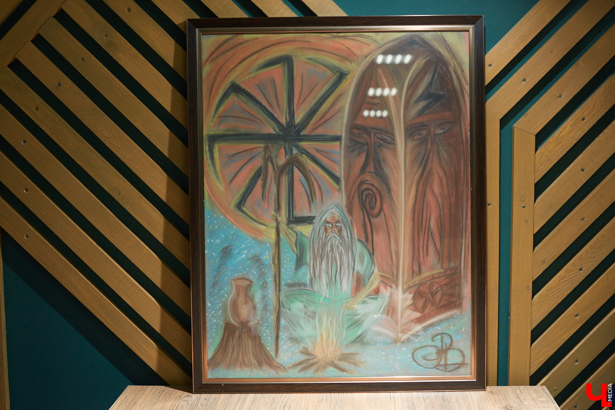 Хобби владимирского шеф-повара Сергея Лапочкина - творить картины в собственном необычном стиле emotion. В чем философия образов и концептуальность сюжетов, автор рассказал «Ключ-Медиа»