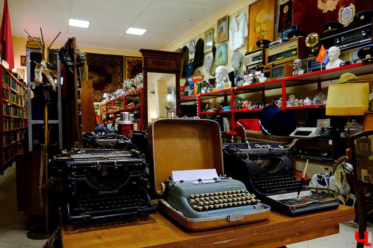 Во Владимире открылся комиссионный магазин «Советский Союз». Он стал настоящим музеем советской истории