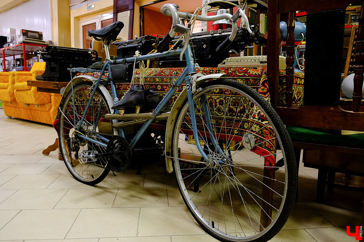 Во Владимире открылся комиссионный магазин «Советский Союз». Он стал настоящим музеем советской истории