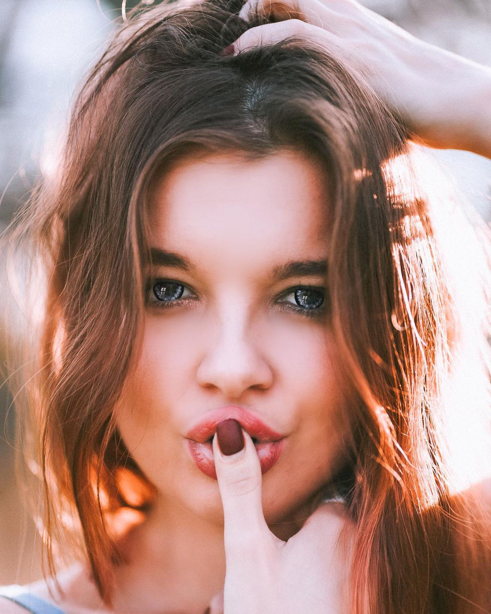 Туториал по интиму в машине от Ренаты Фокс