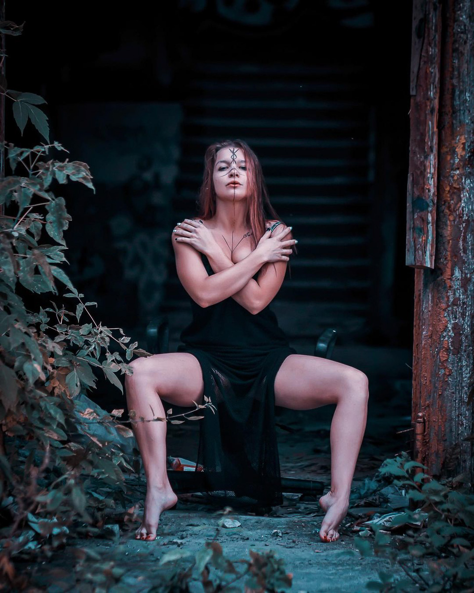 Туториал по интиму в машине от Ренаты Фокс