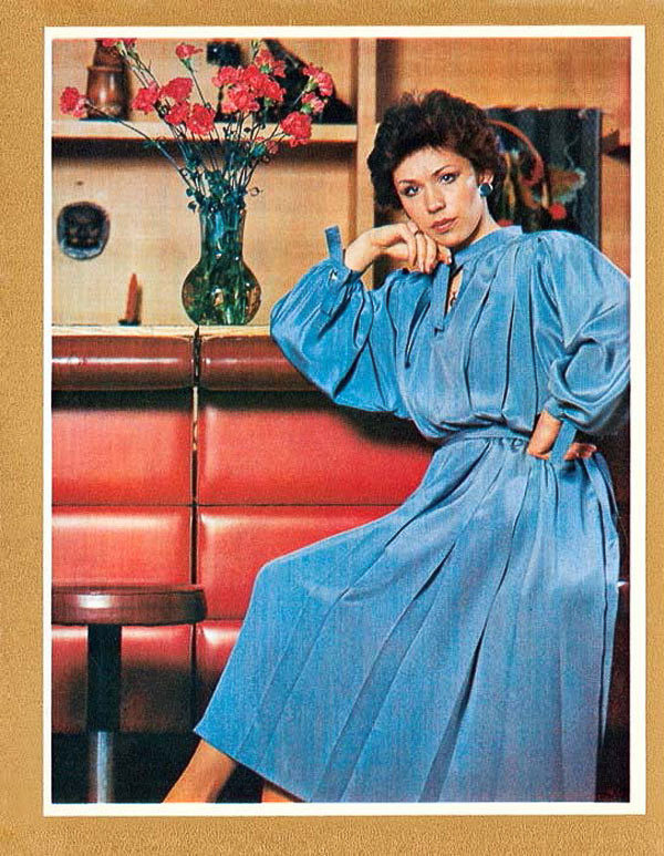 Новые европейские коллекции сезона 2020-2021 наполнены знакомыми образами советской эпохи. Какими, «Ключ-Медиа» разбирался с экспертом моды — владимирским стилистом Александрой Креар