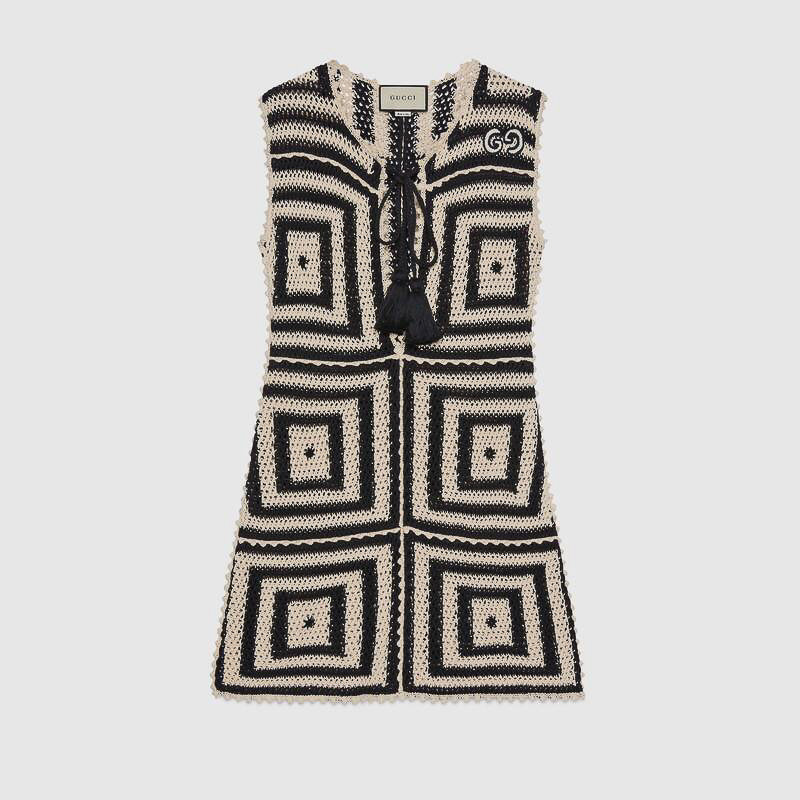 Новые европейские коллекции сезона 2020-2021 наполнены знакомыми образами советской эпохи. Какими, «Ключ-Медиа» разбирался с экспертом моды — владимирским стилистом Александрой Креар