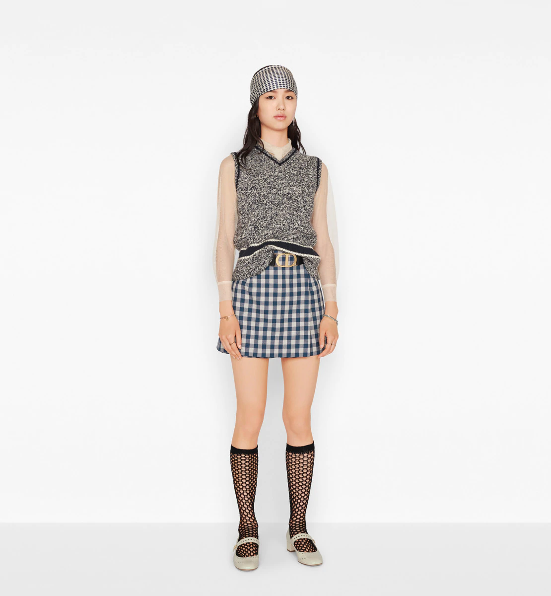 Новые европейские коллекции сезона 2020-2021 наполнены знакомыми образами советской эпохи. Какими, «Ключ-Медиа» разбирался с экспертом моды — владимирским стилистом Александрой Креар