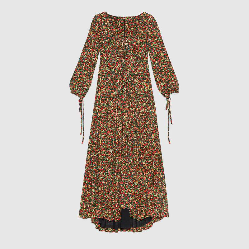 Новые европейские коллекции сезона 2020-2021 наполнены знакомыми образами советской эпохи. Какими, «Ключ-Медиа» разбирался с экспертом моды — владимирским стилистом Александрой Креар