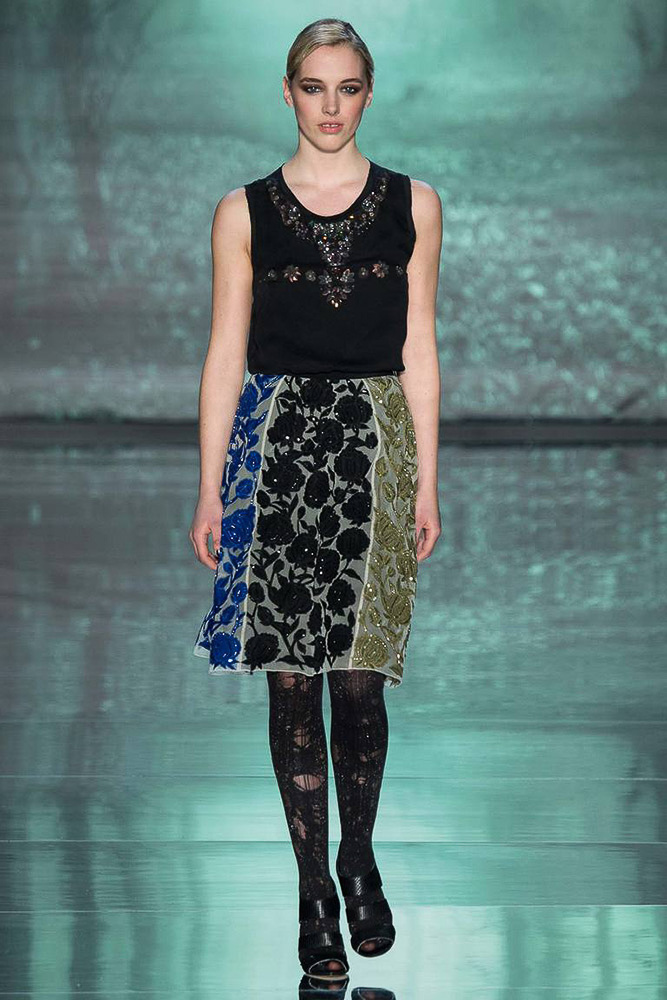 Новые европейские коллекции сезона 2020-2021 наполнены знакомыми образами советской эпохи. Какими, «Ключ-Медиа» разбирался с экспертом моды — владимирским стилистом Александрой Креар