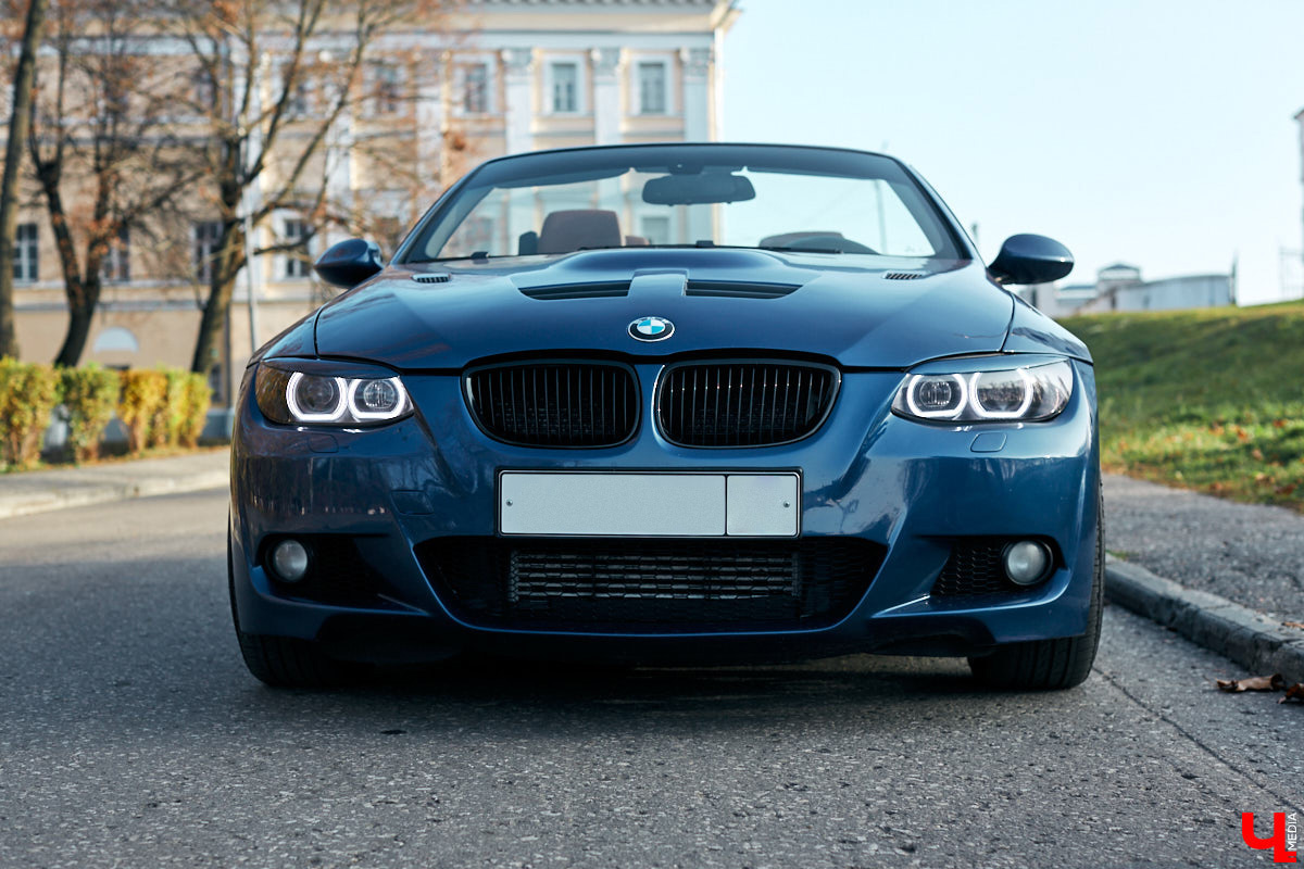 Роман Ардыкуца презентовал «Ключ-Медиа» BMW 335 и Mercedes SLK 350. Покатались с ним по городу на спорткарах (это было очень волнительно) и узнали все об автомобилях, которым владимирский юрист дал имена российских писателей