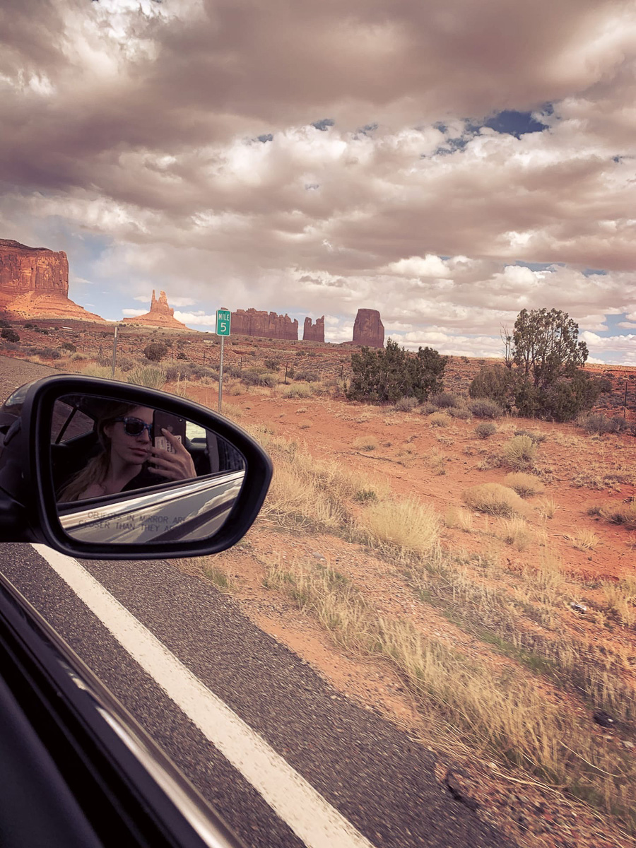 Бывшая студентка владимирского факультета иностранных языков спонтанно купила билеты и улетела в Нью-Йорк, где живет уже около трех лет. Расспрашиваем девушку, насколько реально приехать в чужую страну без денег и найти работу по душе