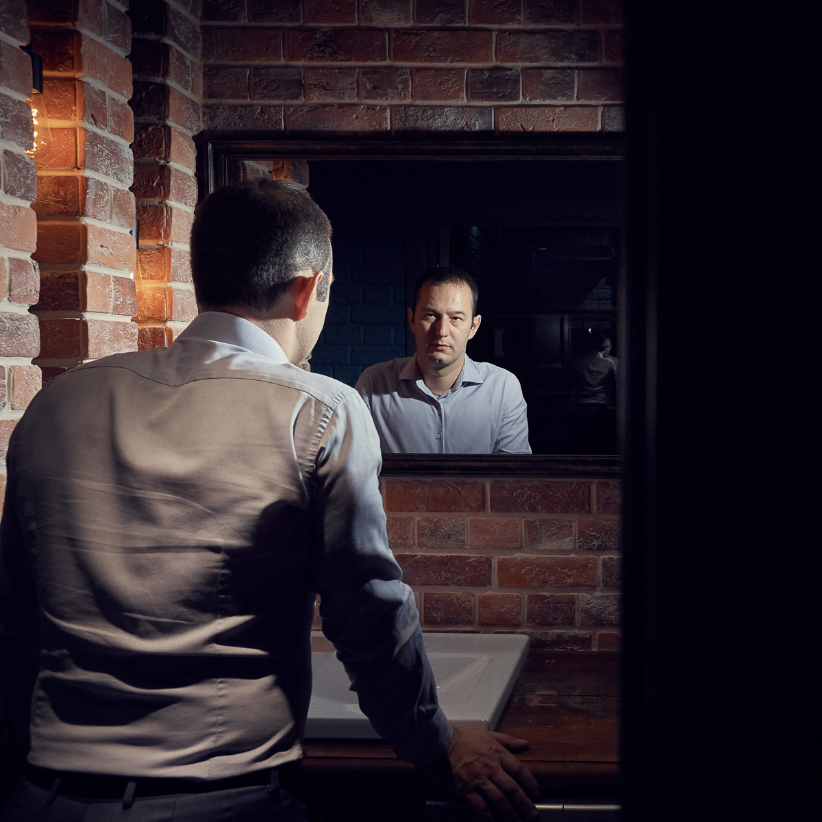 Илья Кленовский - дизайнер-любитель. Он поделился с нами очередным интересным интерьерным решением