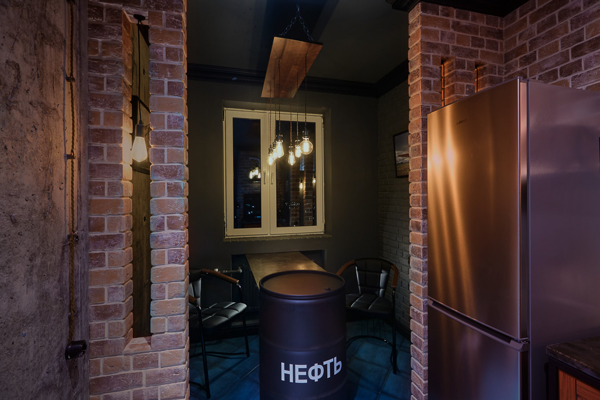 Илья Кленовский - дизайнер-любитель. Он поделился с нами очередным интересным интерьерным решением