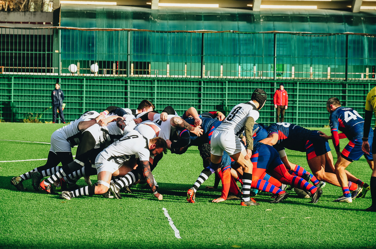 Регбийный клуб «Торпедо - Владимир» объединился с американскими футболистами «Vladimir Mustangs», вместе спортсмены планируют продвигать региональный спорт и собрать студенческие команды