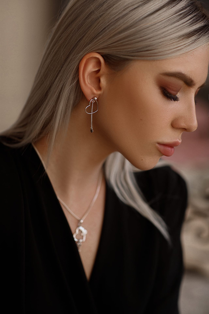 Туториал для скромных. Муромский фотограф и модель Лиза Исаева делится историей, в которой видеоуроки на Youtube сначала помогли сделать красивые аватарки, а потом обеспечили классную работу