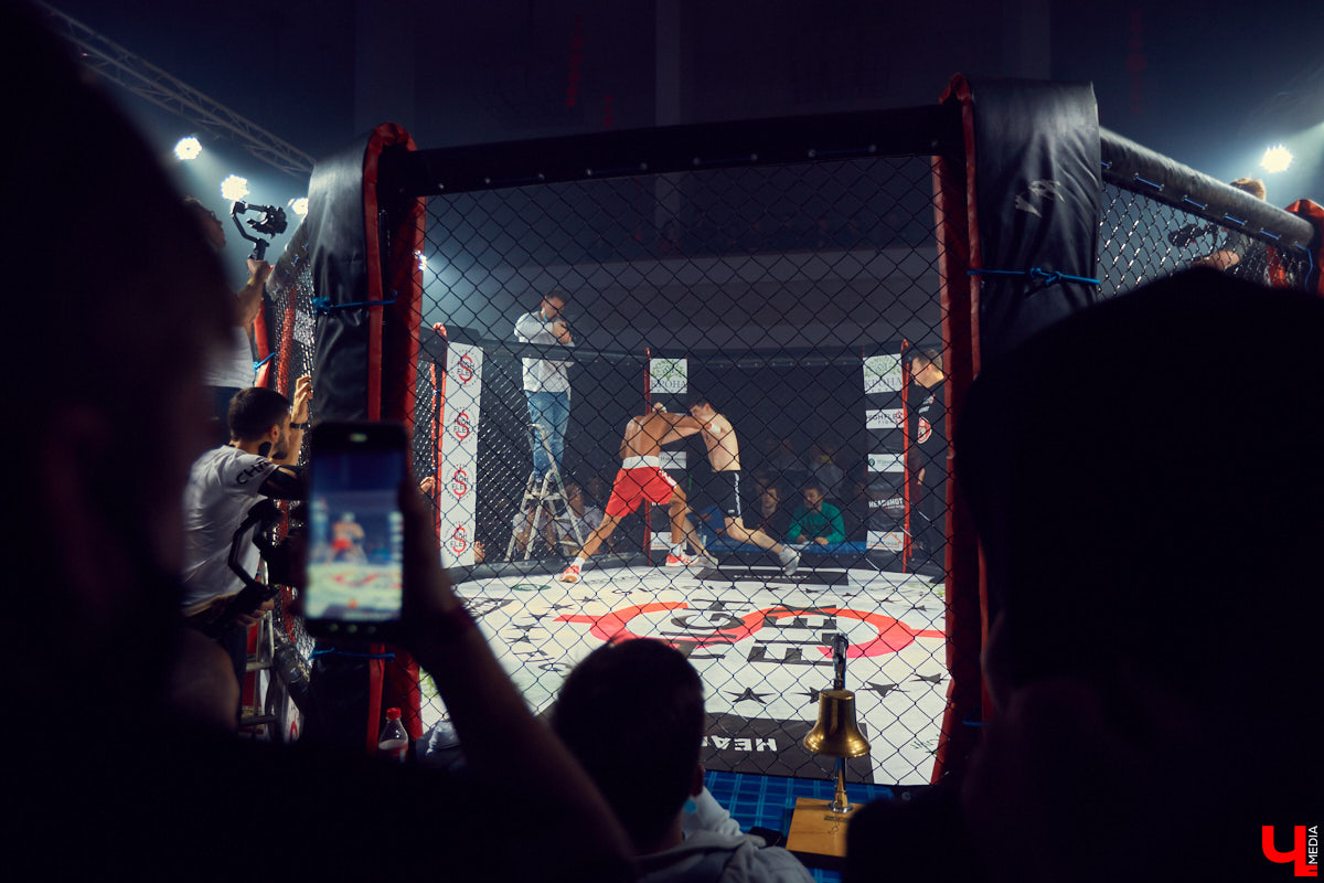 Шоу не для слабонервных. Владимирские блогеры «ПуляTV» устроили в Art Hall бои на голых кулаках!