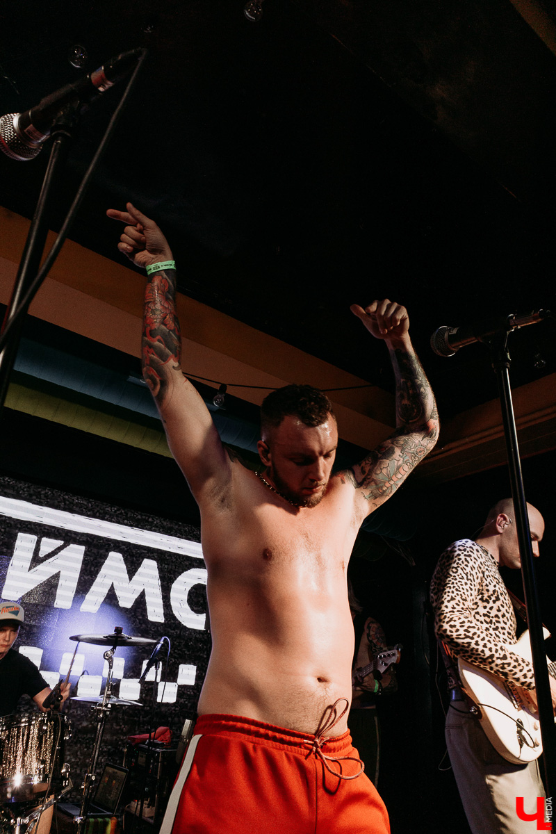 На новом альбоме «Гудтаймс» появился второй по счету фит с Петром Мухаевым, вокалистом «Шести Пяток». Узнаем у владимирского музыканта, будут ли в скором времени другие интересные релизы