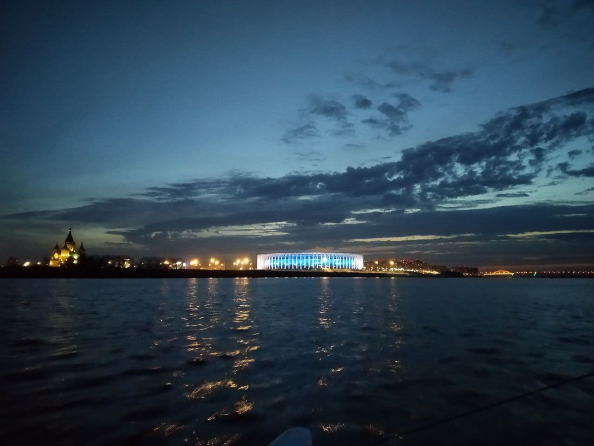 Яхтсмены из Владимира отправились в Нижний Новгород на парусном катамаране по Клязьме и Оке, а на обратном пути едва не лишились катамарана возле Дзержинска