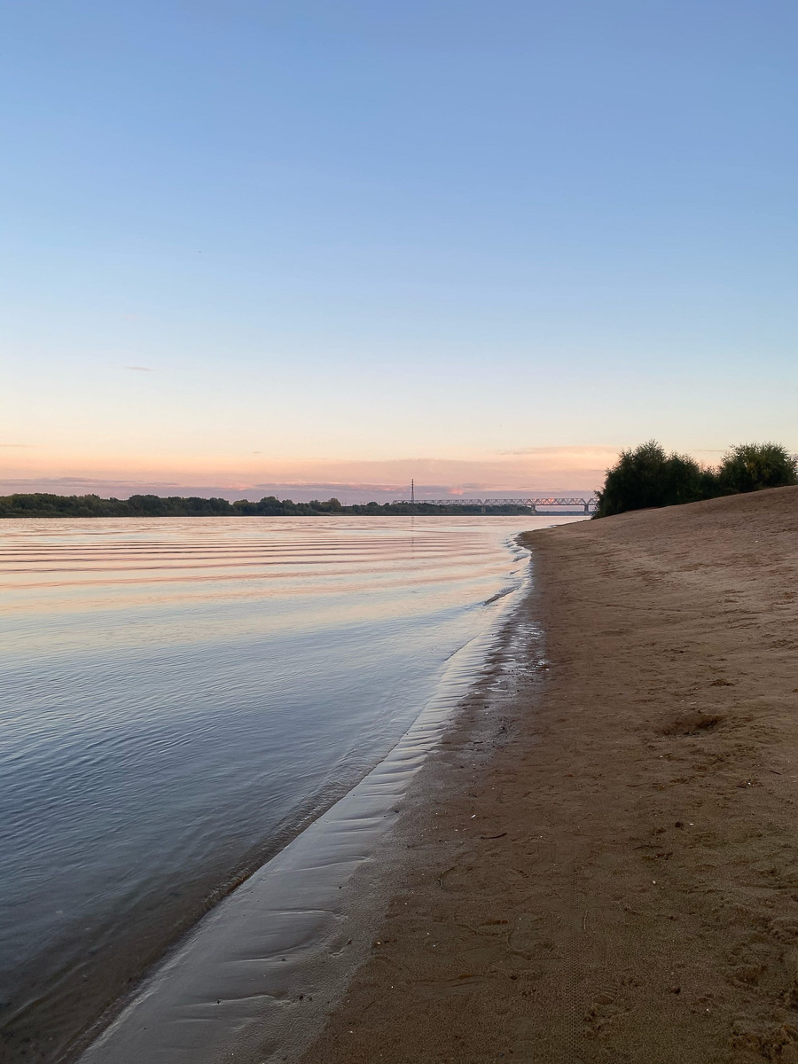 Живем как в Париже, только крыши чуть ниже. Погружаемся в провинциальный визуал, которым заведуют молодые ребята из Мурома