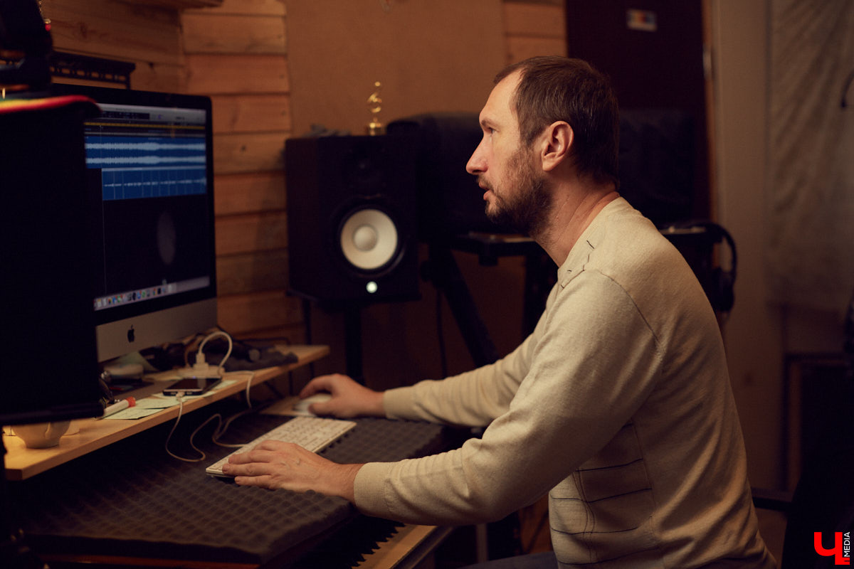 Владелец звукозаписывающей студии «MEDIUM» Евгений Переседов об особенностях провинциальной музыки, заказах аранжировки и записи хитов «Рекорд Оркестра»
