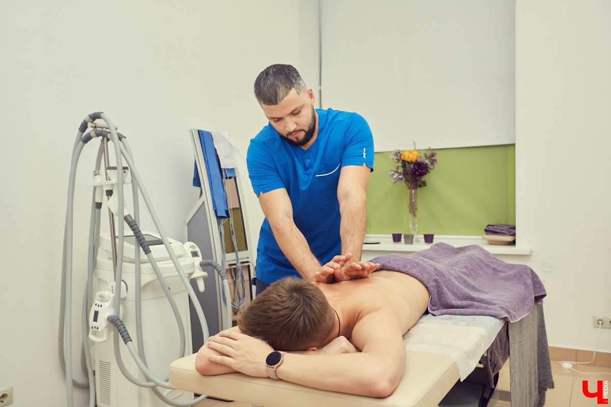 Что такое лечебный массаж и почему нам всем пора записаться к специалисту? Расслабленно разбираемся в вопросах с профессионалами