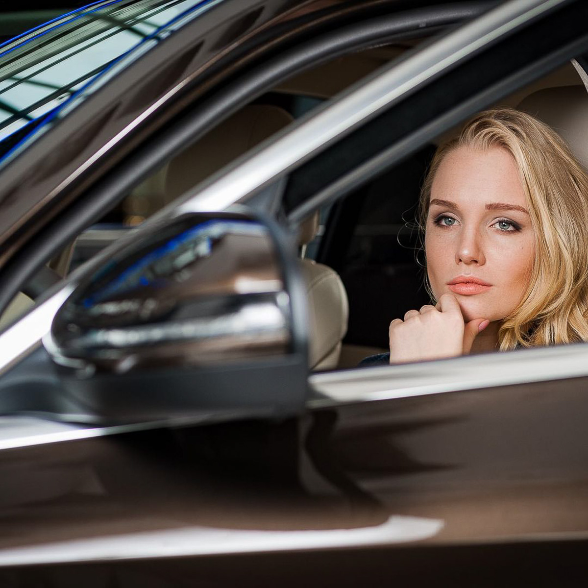 Молодая актриса Ирина Савакова родом из Суздаля. В российском сериале «Доктор Преображенский» она сыграла Люсю, любовницу главного героя. Была ли близка ей эта роль и как строит карьеру в Москве артистка из провинции?