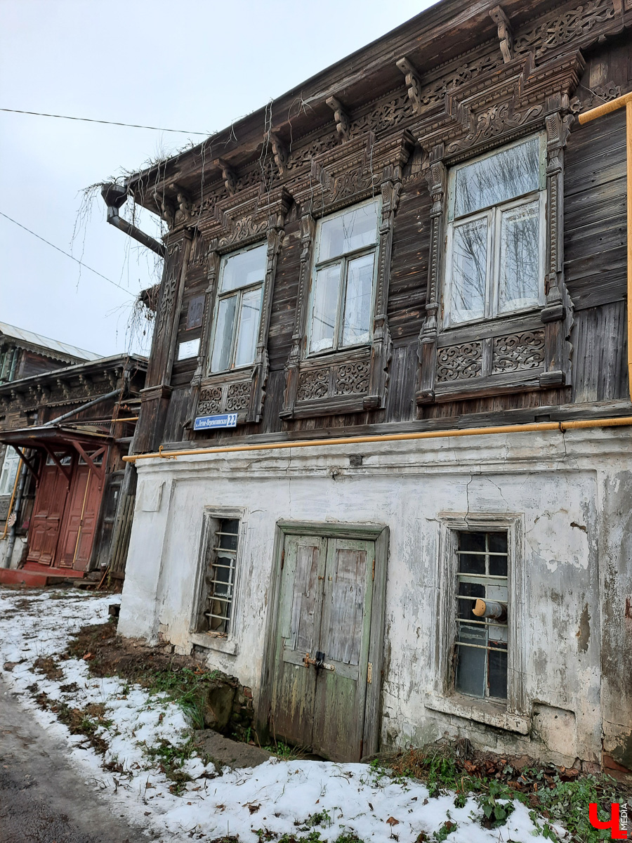 Летне-Перевозинская - улица в старой части Владимира. Уникальное место не только благодаря редкому названию.