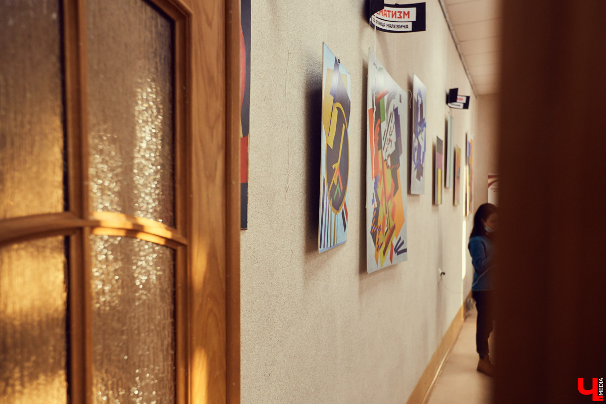 Во Владимире прошла выставка постеров работ Ольги Розановой, крупнейшей представительницы русского авангарда