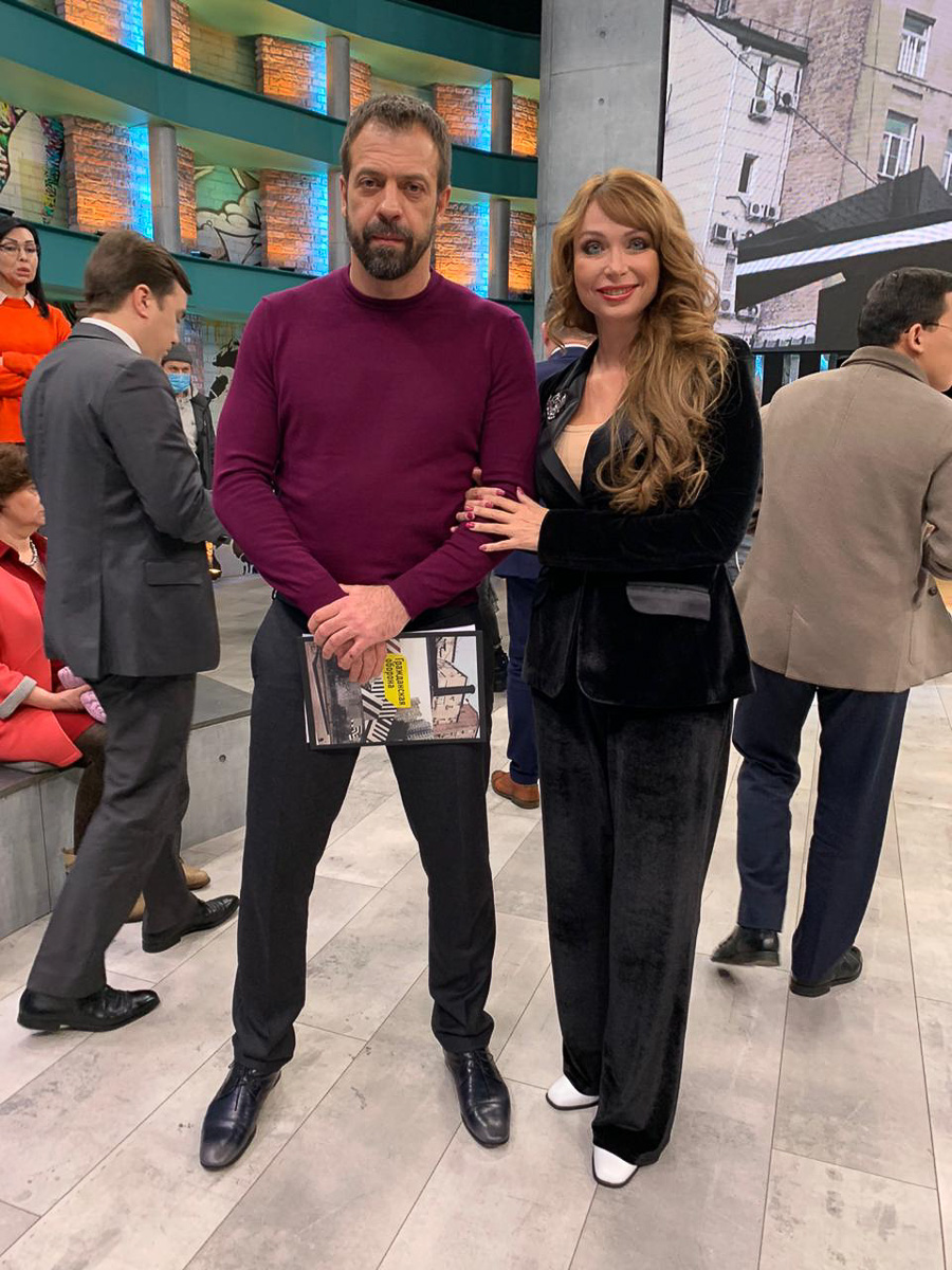 Почему ясновидение – опасный дар, и как изменить векторы судьбы. Об этом и многом другом читайте в интервью с Еленой Яриковой