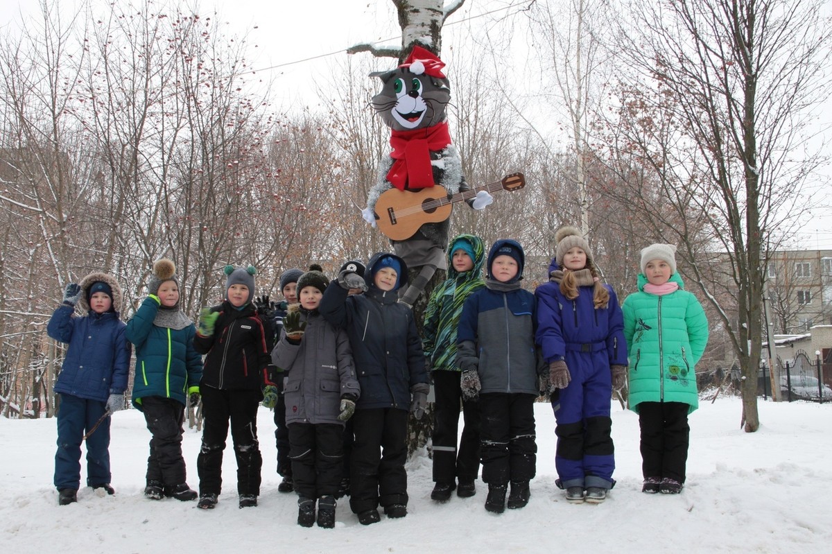 Владимир украсили к Новому году. Это хорошо. Но что могло бы быть сделано лучше?
