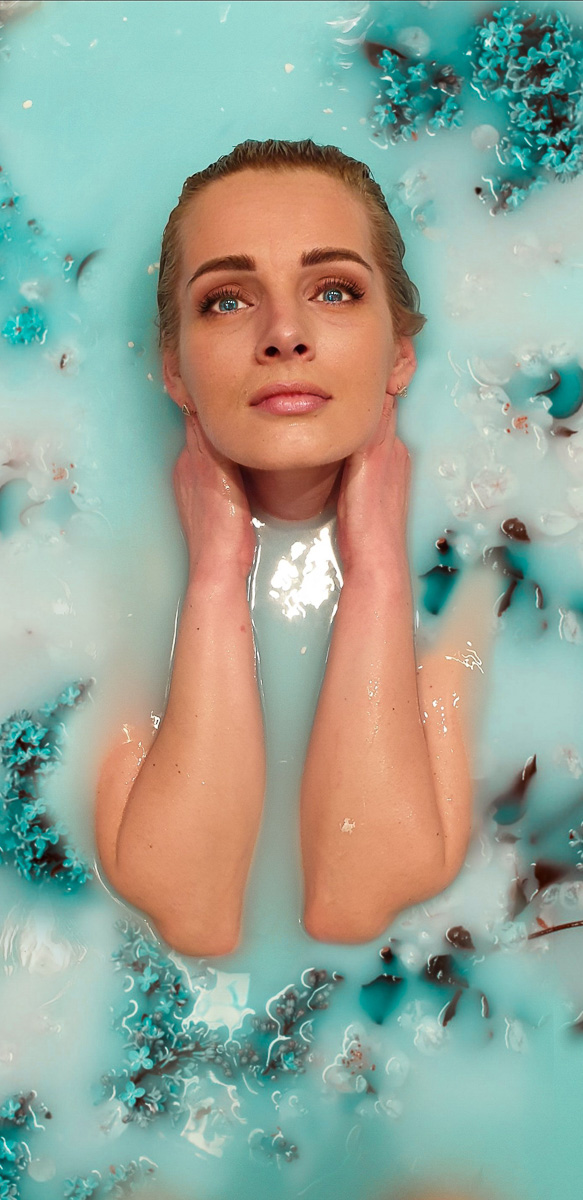 Мобильный фотограф из Владимира Татьяна Галкина ведет блог в Instagram, где рассказывает о трендах обработки и оформления. Ловите пару полезных советов, чтобы освежить визуал своего профиля.