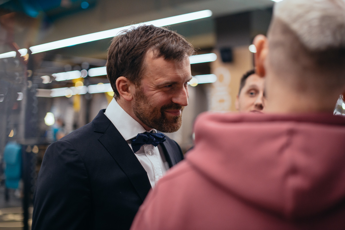 В выходные отгремел третий день рождения «Атмосферы». Да, он выпал не на самый подходящий для вечеринок период, именно поэтому креативная команда фитнес-клуба решила устроить онлайн-праздник!