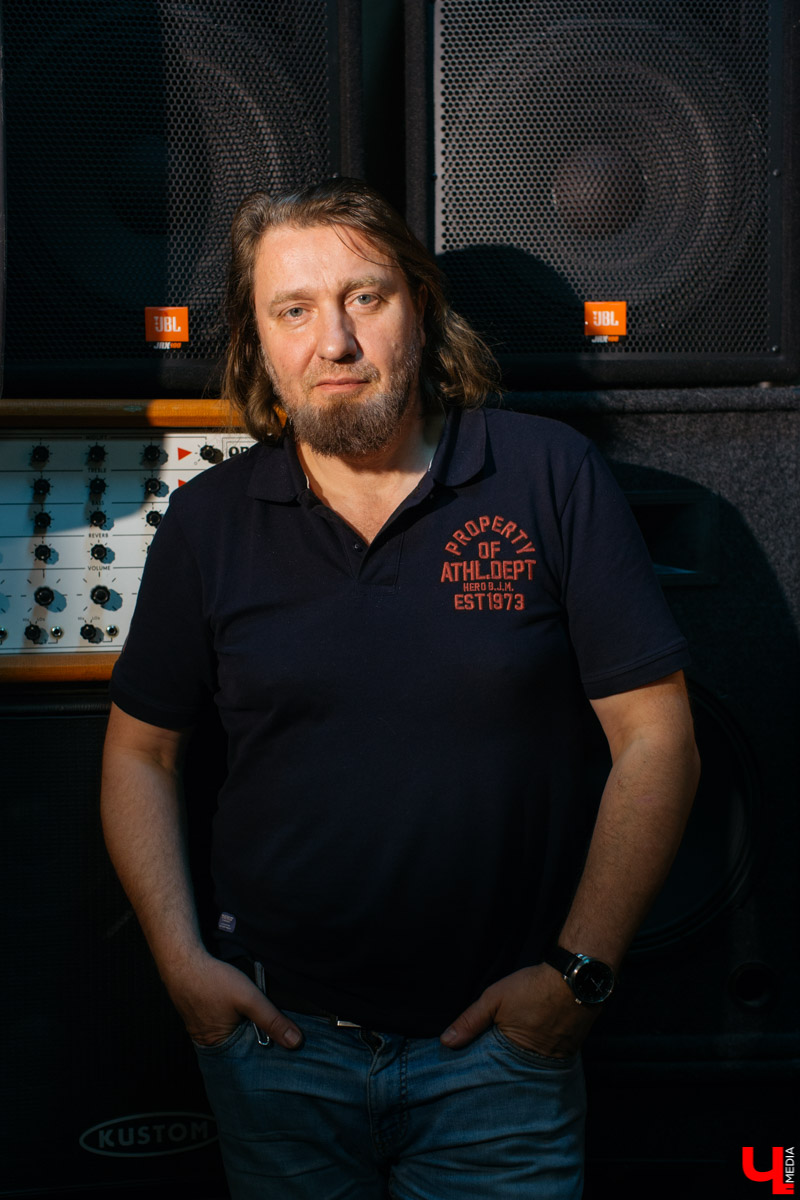 Чтобы вы без лишних хлопот смогли порадовать близких в праздничную ночь, мы попросили известных владимирцев поделиться рецептами своих фирменных блюд, а заодно рассказать, как они планируют встретить Новый, 2021 год.