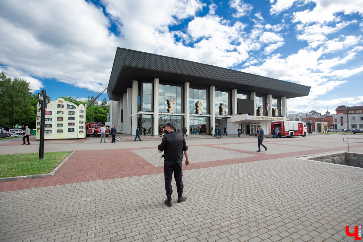 Макет садов у ДТЮ готов. В планах - концепции для Загородного парка. И есть еще несколько важных известий о грядущих переменах облика владимирских объектов.
