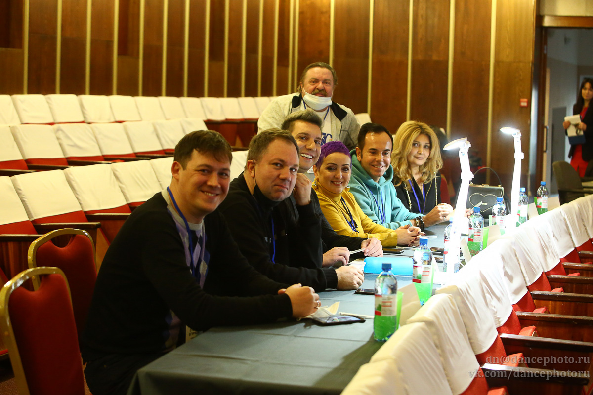 Дария Курпаяниди рассказала об итогах фестивального проекта «Zвездные Врата»-2020. Именитые гости, творческие успехи и все самое важное — в нашем интервью.