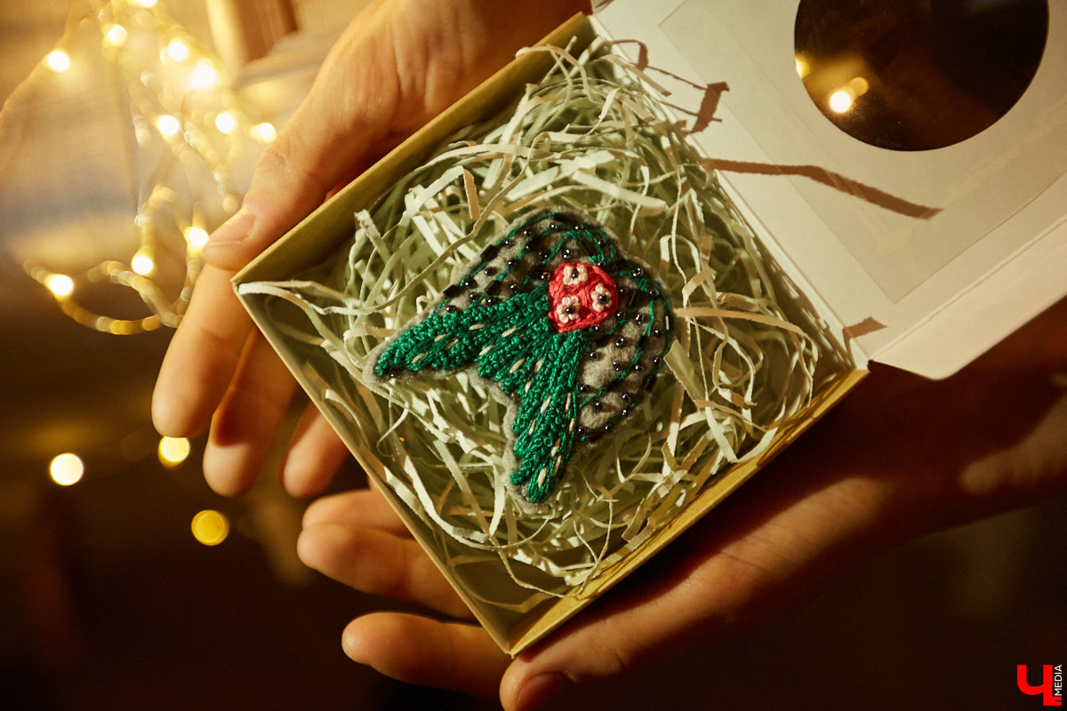 В минувшие выходные во Владимире прошел уже пятый по счету «Новогодний маркет». Кого он объединил и чем удивлял пришедших — читайте в нашем материале.