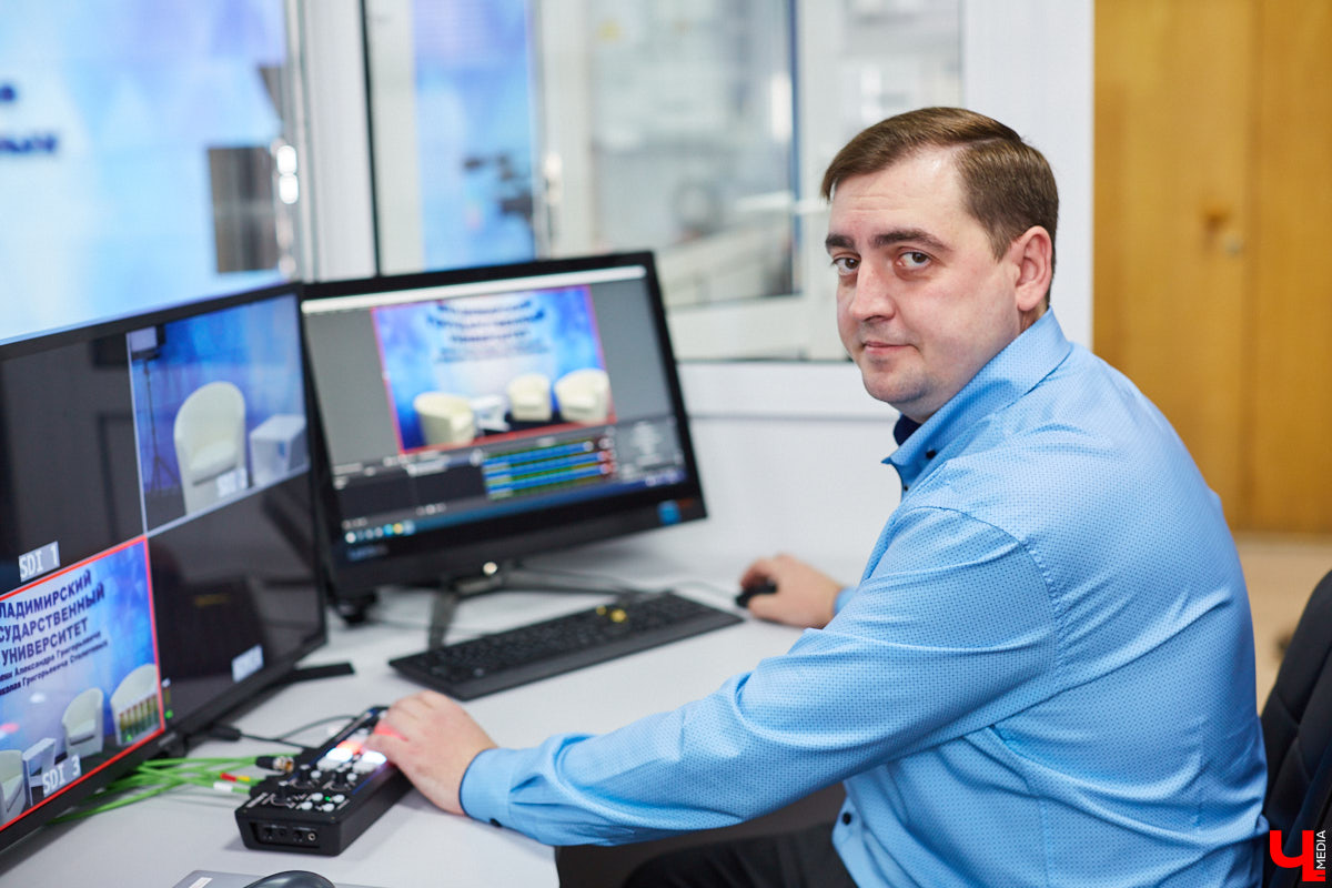 В ВлГУ теперь есть современный Медиацентр. В период тотальной дистанционки - это весьма актуальное новшество. Разбираемся, почему.