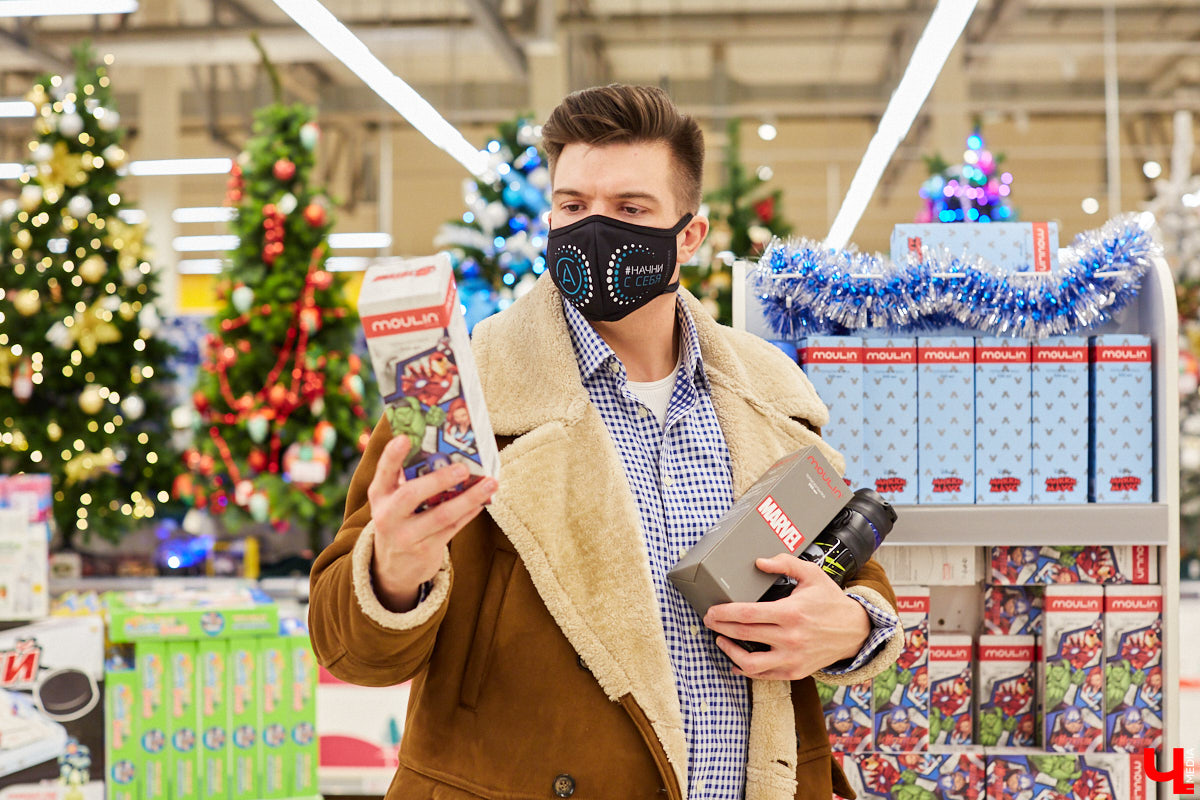 Владимирский Дед Мороз Егор Корсаков узнал рецепт прованских овощей, не грозящий возвратом сброшенных килограммов.