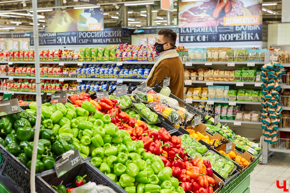 Владимирский Дед Мороз Егор Корсаков узнал рецепт прованских овощей, не грозящий возвратом сброшенных килограммов.