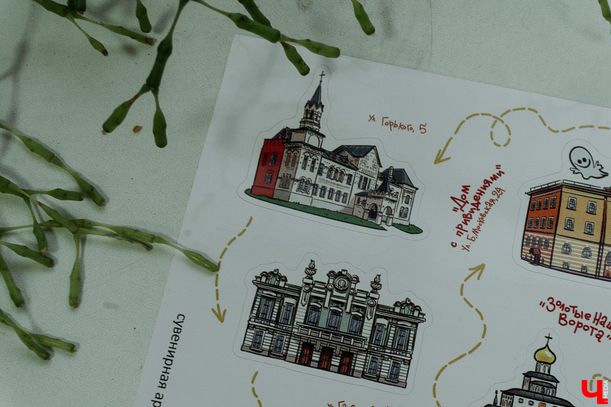 Тревел-стикеры и магнитные мультфрески. Владимирская сувенирная артель «Дядя Миша», создающая памятные украшения в первую очередь для местных жителей, радует новинками