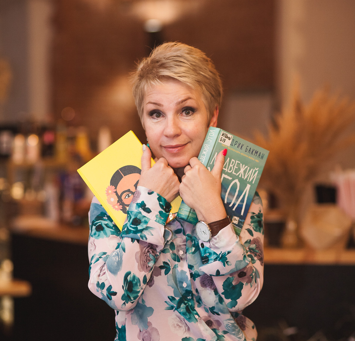 Январские каникулы — время, которое можно посвятить саморазвитию. В помощь — топ-5 книг от координатора проектов Владимирской областной библиотеки для детей и молодежи Ирины Дубиневич.