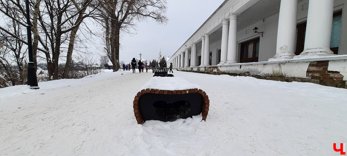Суздаль готовится в 2024 году отметить 1000-летие. Один из этапов - реализация проекта “Зарядье. Активация”. Посмотрели, как идут дела.