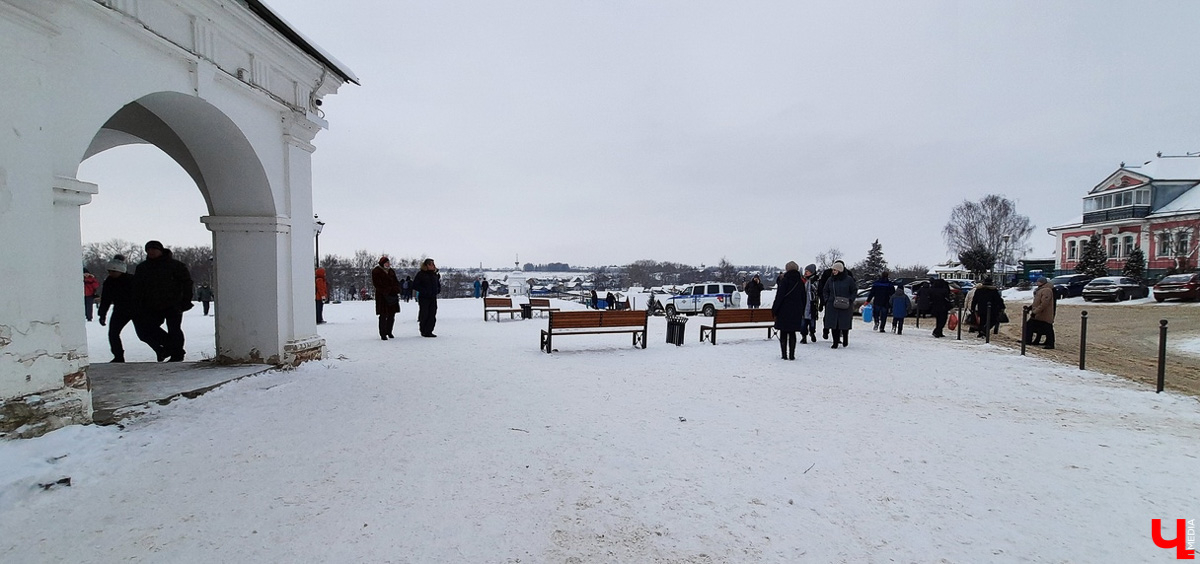 Суздаль готовится в 2024 году отметить 1000-летие. Один из этапов - реализация проекта “Зарядье. Активация”. Посмотрели, как идут дела.