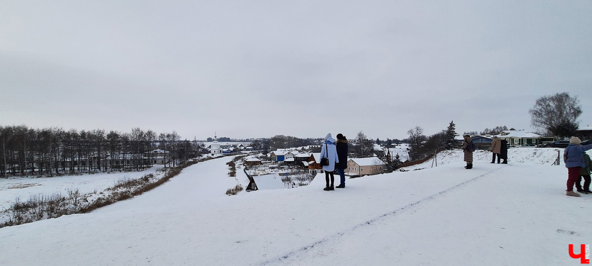 Суздаль готовится в 2024 году отметить 1000-летие. Один из этапов - реализация проекта “Зарядье. Активация”. Посмотрели, как идут дела.