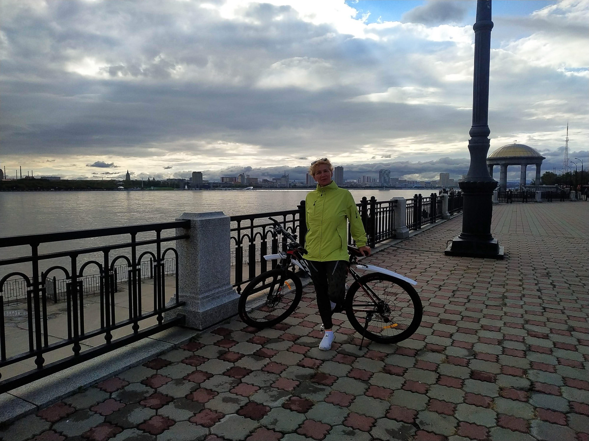 Путешествие длиной в 21700 километров, или 2 месяца. Муромлянка Эльвира Улевская решилась на одиночное турне на «Оке» до Владивостока и обратно.