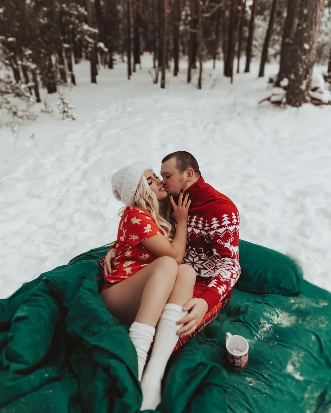 Мороз не повод, чтобы отложить фотосессию! Владимирцы разделись на холоде, чтобы сделать крутые снимки.