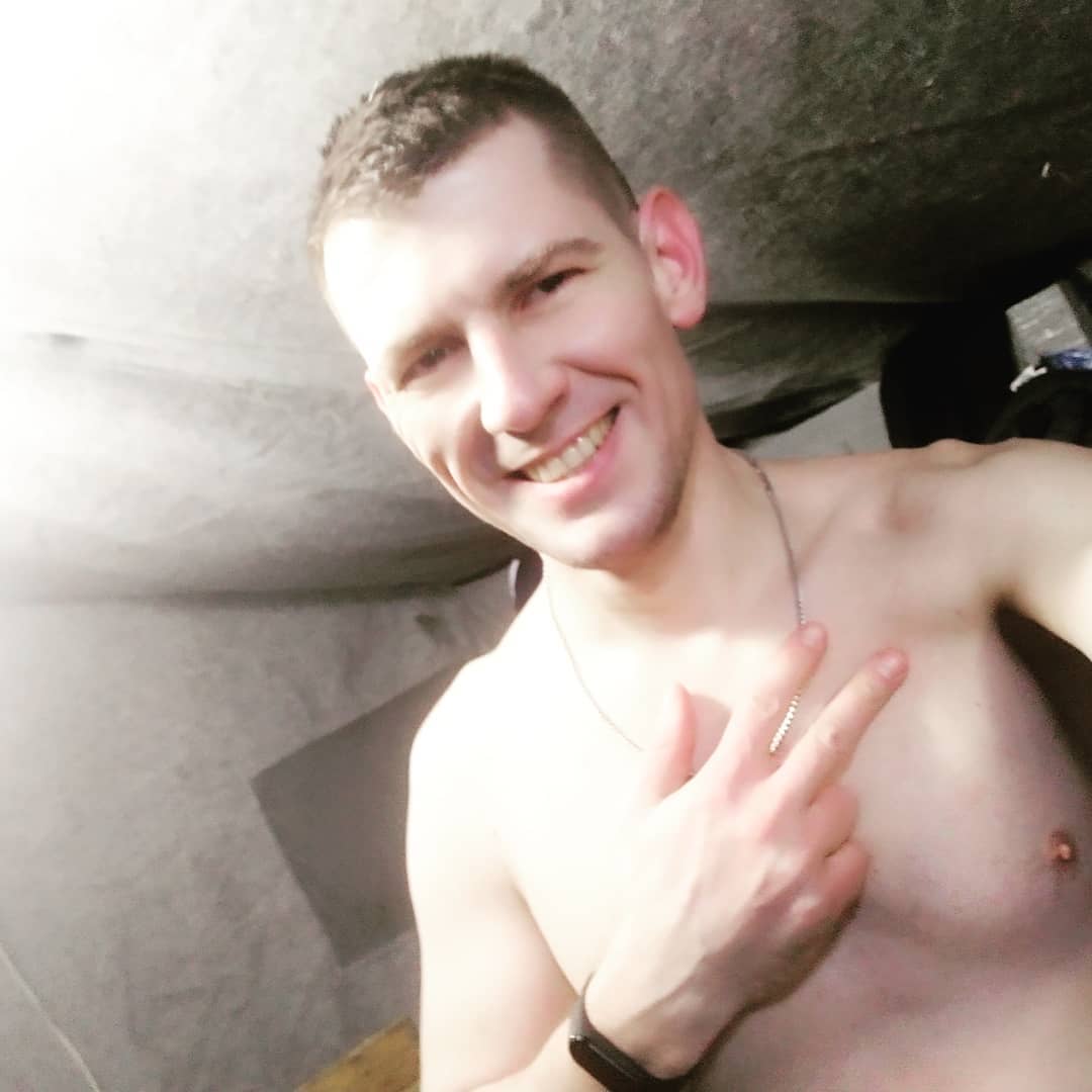 Вы любите морозы? А я в них купался. Владимирские спортсмены и любители экстремального плавания выходят на связь и рассказывают о своих крещенских развлечениях.