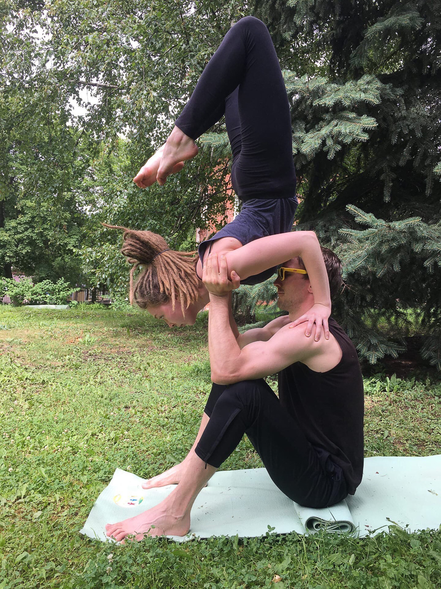 По мнению некоторых владимирцев, йога помогает перезагрузиться и обрести гармонию с собой и окружающим миром. Читайте на нашем сайте их мотивирующие истории о том, что асаны — это совсем не сложно.