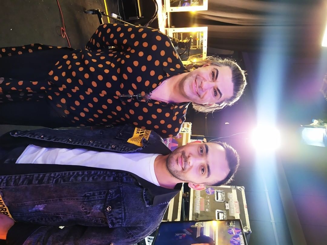 Сначала Рамиз Сеидов для “ТикТока” сыграл шуруповертом на гитаре саундтрек к фильму «Крестный отец», а потом внезапно оказался на шоу Первого канала и рассказал о подробностях съемок с Цискаридзе и Бадоевой нашему изданию.